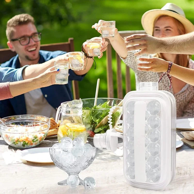 2 in 1 Silicone Portable Ice Ball Maker Bottle Hockey Kettle